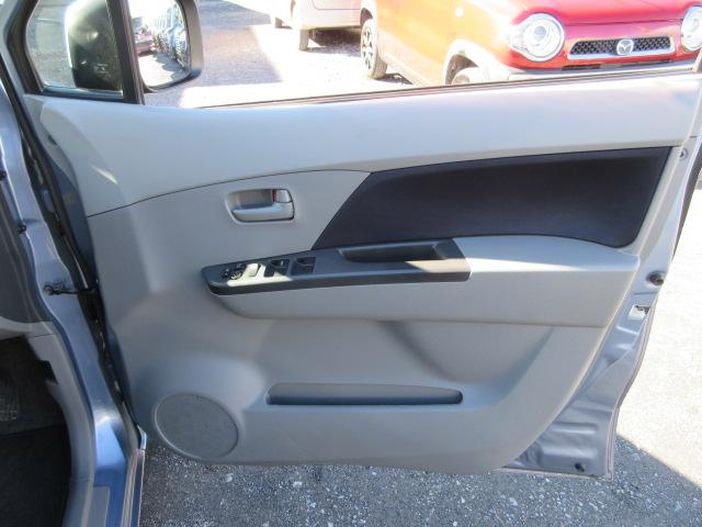 ワゴンＲ ＦＸ　車検２年付き　５ＭＴシフト　ＣＤデッキ　キーレスキー　電動格納ミラー　ヘッドライトレベライザー（26枚目）