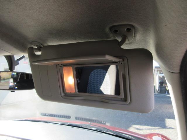 ミラジーノ ミニライト　車検２年付き　ＭＯＭＯ革巻ステアリング　純正１５インチアルミホイール　ＨＩＤヘッドライト　フォグライト　ＣＤデッキ　キーレスキー（35枚目）