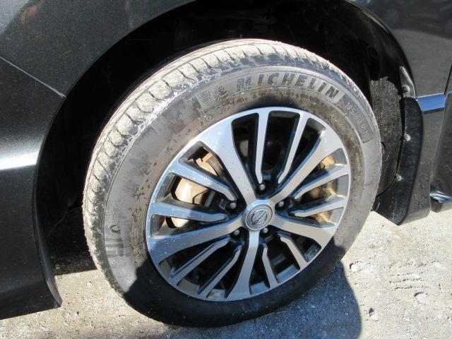 セレナ ハイウェイスターＳ－ＨＶアドバンスドセーフティパック　後期型　ブレーキサポート　車線逸脱警報　クリアランスソナー　天井モニター　ＳＤナビ　Ｂｌｕｅｔｏｏｔｈ　フルセグＴＶ　全周囲カメラ　ＥＴＣ　両側電動スライドドア　純正１６インチアルミホイール（22枚目）