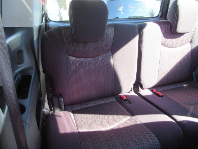 セレナ ハイウェイスターＳ－ＨＶアドバンスドセーフティパック　後期型　ブレーキサポート　車線逸脱警報　クリアランスソナー　天井モニター　ＳＤナビ　Ｂｌｕｅｔｏｏｔｈ　フルセグＴＶ　全周囲カメラ　ＥＴＣ　両側電動スライドドア　純正１６インチアルミホイール（45枚目）