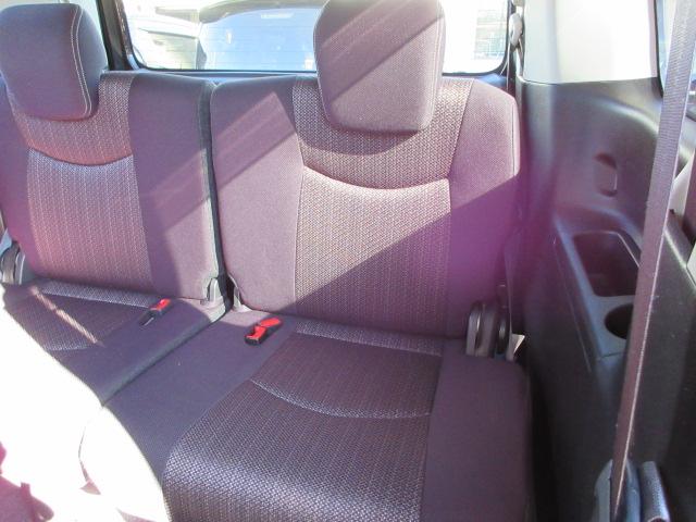 セレナ ハイウェイスターＳ－ＨＶアドバンスドセーフティパック　後期型　ブレーキサポート　車線逸脱警報　クリアランスソナー　天井モニター　ＳＤナビ　Ｂｌｕｅｔｏｏｔｈ　フルセグＴＶ　全周囲カメラ　ＥＴＣ　両側電動スライドドア　純正１６インチアルミホイール（51枚目）