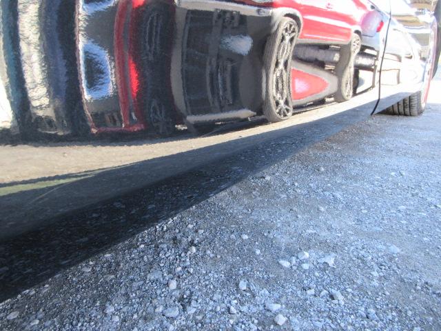 セレナ ハイウェイスターＳ－ＨＶアドバンスドセーフティパック　後期型　ブレーキサポート　車線逸脱警報　クリアランスソナー　天井モニター　ＳＤナビ　Ｂｌｕｅｔｏｏｔｈ　フルセグＴＶ　全周囲カメラ　ＥＴＣ　両側電動スライドドア　純正１６インチアルミホイール（73枚目）