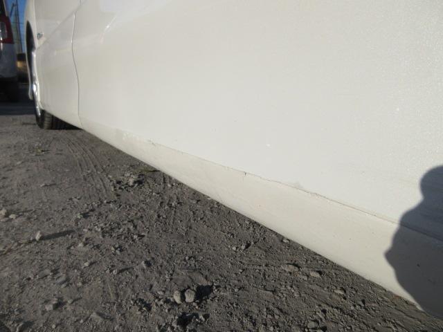 セレナ ハイウェイスター　Ｓ－ハイブリッド　車検２年付き　ＴＥＩＮ車高調　ＨＫＳマフラー　天井モニター　ＳＤナビ　ＢｌｕｅｔｏｏｔｈフルセグＴＶ　バックカメラ　ＥＴＣ　左電動スライドドア　１６インチアルミホイール　クルーズコントロール（71枚目）