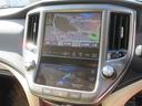 ロイヤルサルーン　車検２年付き　雹害　ＨＤＤナビ　ＢｌｕｅｔｏｏｔｈフルセグＴＶ　バックカメラ　ＥＴＣ　革電動シートヒーター＆クーラー　ＨＩＤオートヘッドライト　ＬＥＤフォグライト　純正１７インチアルミホイール（12枚目）