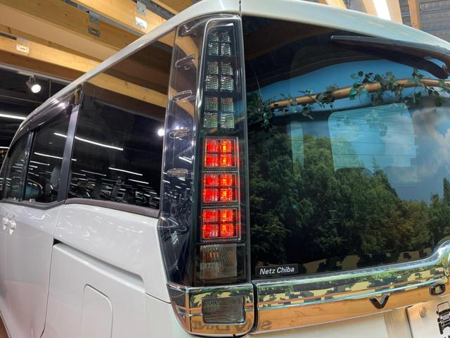 V 純正9型ナビ 禁煙車 両側電動ドア オートマチックハイビーム クルーズコントロール バックカメラ ビルトインETC LEDヘッドライト オートライト アイドリングストップ スマートキー(31枚目)