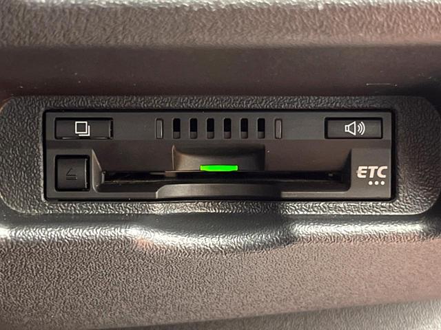 レジアスエースバン ロングＤＸ　ＧＬパッケージ　禁煙車　ＳＤナビ　衝突軽減装置　オートハイビーム　レーンキープ　３人乗り　ディーゼル　両側スライド　Ｂｌｕｅｔｏｏｔｈ　バックカメラ　プライバシーガラス　ＥＴＣ（8枚目）