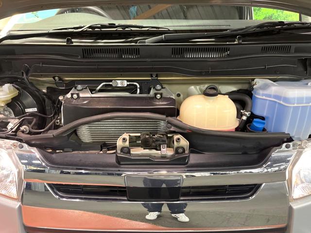レジアスエースバン ロングＤＸ　ＧＬパッケージ　禁煙車　ＳＤナビ　衝突軽減装置　オートハイビーム　レーンキープ　３人乗り　ディーゼル　両側スライド　Ｂｌｕｅｔｏｏｔｈ　バックカメラ　プライバシーガラス　ＥＴＣ（18枚目）
