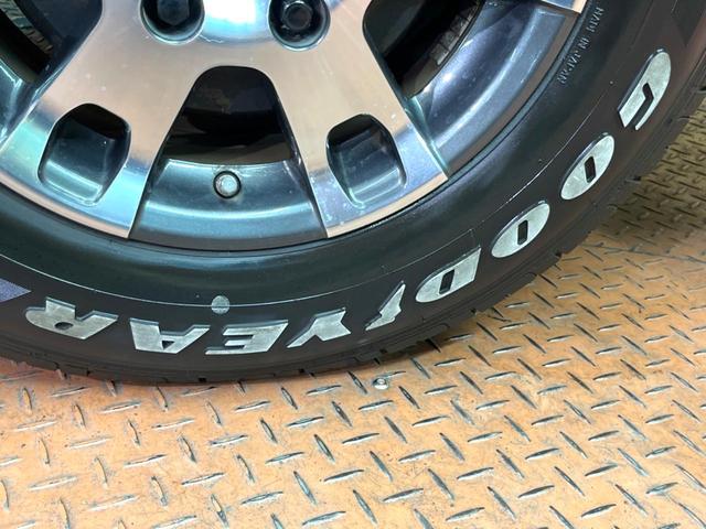 レジアスエースバン ロングＤＸ　ＧＬパッケージ　禁煙車　ＳＤナビ　衝突軽減装置　オートハイビーム　レーンキープ　３人乗り　ディーゼル　両側スライド　Ｂｌｕｅｔｏｏｔｈ　バックカメラ　プライバシーガラス　ＥＴＣ（28枚目）