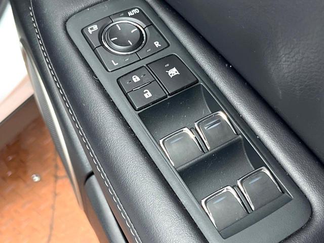 ＲＸ ＲＸ４５０ｈ　Ｆスポーツ　４ＷＤ　パノラマルーフ　純正１２型ナビ　全周囲カメラ　ブラインドスポットモニター　レーダークルーズ　電動リアゲート　黒革　シートベンチレーション　三眼ＬＥＤヘッド　純正２０アルミ　ＥＴＣ（33枚目）