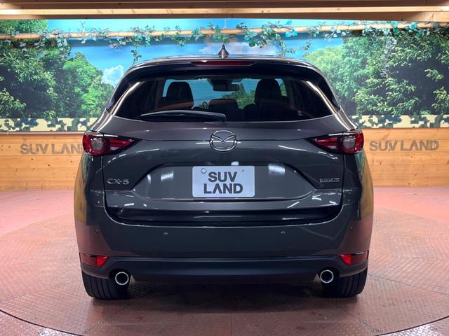 ＣＸ－５ ＸＤ　シルクベージュセレクション　禁煙車　８型ナビ　全周囲カメラ　ブラインドスポットモニター　レーダークルーズ　ステアリングヒーター　電動リアゲート　レザーシート　ヒートシーター　パワーシート　ドラレコ　ＬＥＤヘッド＆フォグ（18枚目）