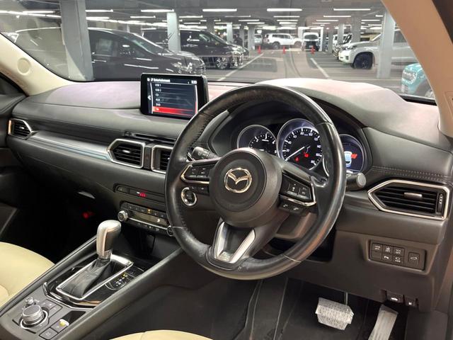 ＣＸ－５ ＸＤ　シルクベージュセレクション　禁煙車　８型ナビ　全周囲カメラ　ブラインドスポットモニター　レーダークルーズ　ステアリングヒーター　電動リアゲート　レザーシート　ヒートシーター　パワーシート　ドラレコ　ＬＥＤヘッド＆フォグ（22枚目）