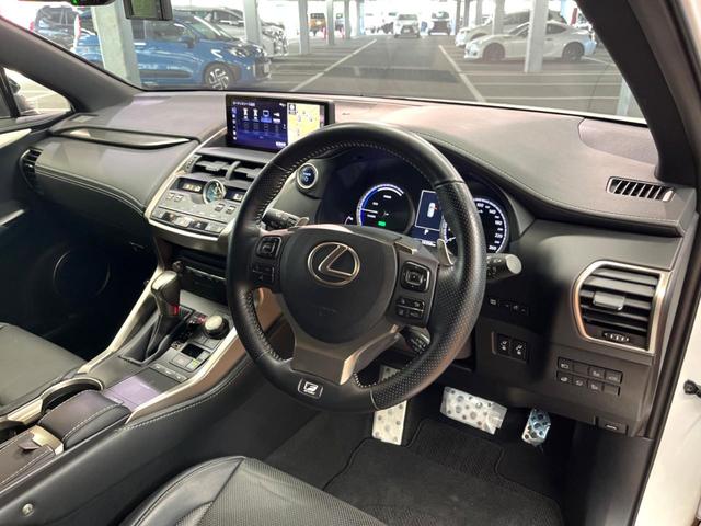 ＮＸ ＮＸ３００ｈ　Ｆスポーツ　４ＷＤ　禁煙　純正１０型ナビ　全周囲カメラ　ブラインドスポットモニター　レーダークルーズ　黒革　メモリーシート　シートベンチレーション　電動リアゲート　三眼ＬＥＤヘッド　オートハイビーム　ＥＴＣ（22枚目）
