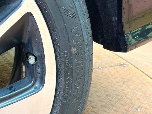 ヴェゼル ハイブリッドＲＳ・ホンダセンシング　禁煙車　ＳＤナビ　フルセグＴＶ　バックカメラ　レーダークルーズ　ホンダセンシング　ハーフレザー　シートヒーター　パドルシフト　純正１８インチアルミ　ドラレコ　ＥＴＣ　オートライト　オートエアコン（29枚目）