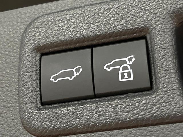 ハリアー Ｇ　禁煙車　１２型ナビ　バックカメラ　レーダークルーズ　セーフティーセンス　ブラインドスポットモニター　デジタルミラー　電動リアゲート　ハーフレザー　ＬＥＤヘッド　オートハイビーム　純正１８アルミ　ＥＴＣ（10枚目）