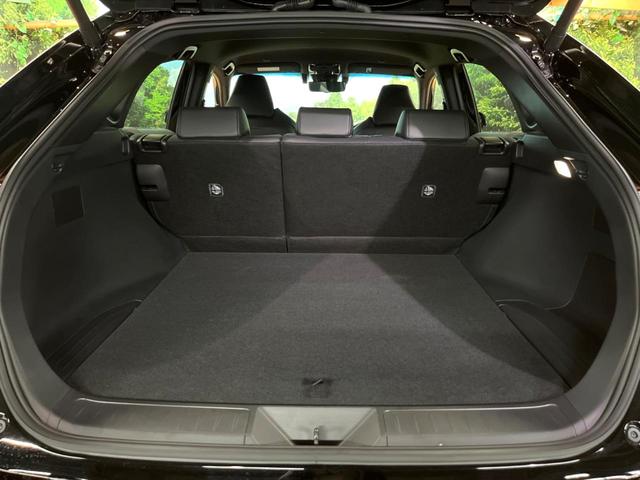 ハリアー Ｇ　禁煙車　１２型ナビ　バックカメラ　レーダークルーズ　セーフティーセンス　ブラインドスポットモニター　デジタルミラー　電動リアゲート　ハーフレザー　ＬＥＤヘッド　オートハイビーム　純正１８アルミ　ＥＴＣ（14枚目）