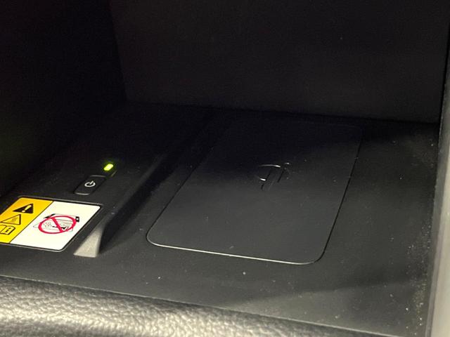 カローラクロス ハイブリッド　Ｚ　禁煙　ガラスルーフ　純正１０型ナビ　全周囲カメラ　ブラインドスポットモニター　レーダークルーズ　電動リアゲート　ハーフレザー　シートヒーター　ＬＥＤヘッド　オートハイビーム　純正１８アルミ　ＥＴＣ（46枚目）