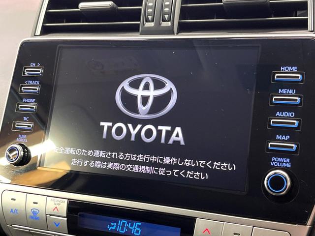 ランドクルーザープラド ＴＸ　Ｌパッケージ　マットブラックエディション　７人乗り　サンルーフ　９型ナビ　全周囲カメラ　衝突軽減装置　レーダークルーズ　禁煙車　黒革シート　シートエアコン　パワーシート　ドラレコ　コーナーセンサー　ドラレコ　車線逸脱警報（4枚目）