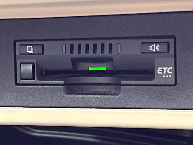 ランドクルーザープラド ＴＸ　Ｌパッケージ　禁煙　純正エアロ　純正９型ナビ　バックカメラ　セーフティセンス　レーダークルーズ　ベージュ革　パワーシート　シートベンチレーション　デジタルミラー　ＬＥＤヘッド　オートハイビーム　純１７アルミ　ＥＴＣ（10枚目）