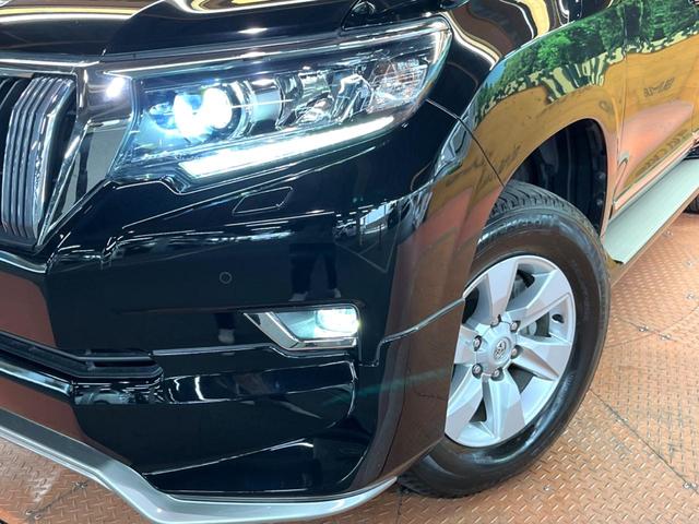 ランドクルーザープラド ＴＸ　Ｌパッケージ　禁煙　純正エアロ　純正９型ナビ　バックカメラ　セーフティセンス　レーダークルーズ　ベージュ革　パワーシート　シートベンチレーション　デジタルミラー　ＬＥＤヘッド　オートハイビーム　純１７アルミ　ＥＴＣ（14枚目）