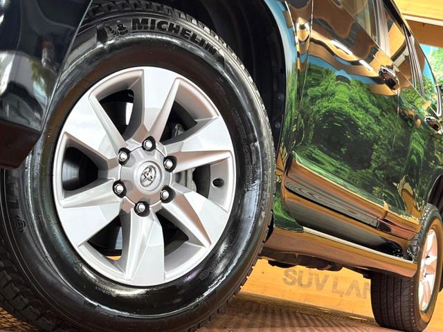 ランドクルーザープラド ＴＸ　Ｌパッケージ　禁煙　純正エアロ　純正９型ナビ　バックカメラ　セーフティセンス　レーダークルーズ　ベージュ革　パワーシート　シートベンチレーション　デジタルミラー　ＬＥＤヘッド　オートハイビーム　純１７アルミ　ＥＴＣ（15枚目）