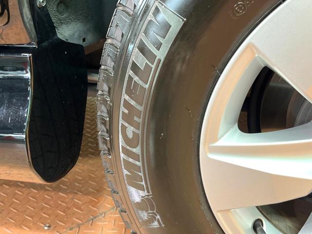 ランドクルーザープラド ＴＸ　Ｌパッケージ　禁煙　純正エアロ　純正９型ナビ　バックカメラ　セーフティセンス　レーダークルーズ　ベージュ革　パワーシート　シートベンチレーション　デジタルミラー　ＬＥＤヘッド　オートハイビーム　純１７アルミ　ＥＴＣ（30枚目）