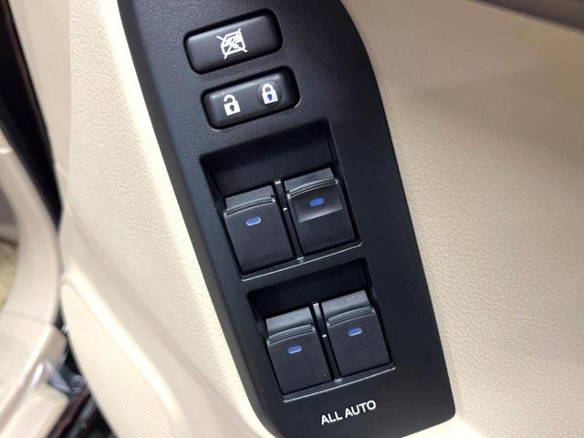 ランドクルーザープラド ＴＸ　Ｌパッケージ　禁煙　純正エアロ　純正９型ナビ　バックカメラ　セーフティセンス　レーダークルーズ　ベージュ革　パワーシート　シートベンチレーション　デジタルミラー　ＬＥＤヘッド　オートハイビーム　純１７アルミ　ＥＴＣ（32枚目）