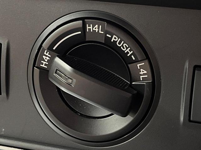 ランドクルーザープラド ＴＸ　Ｌパッケージ　禁煙　純正エアロ　純正９型ナビ　バックカメラ　セーフティセンス　レーダークルーズ　ベージュ革　パワーシート　シートベンチレーション　デジタルミラー　ＬＥＤヘッド　オートハイビーム　純１７アルミ　ＥＴＣ（53枚目）