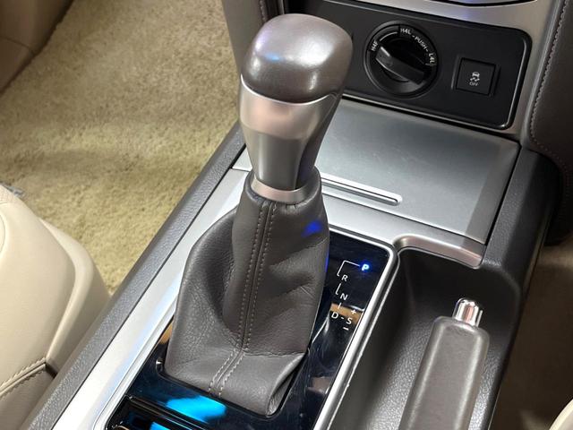 ランドクルーザープラド ＴＸ　Ｌパッケージ　禁煙　純正エアロ　純正９型ナビ　バックカメラ　セーフティセンス　レーダークルーズ　ベージュ革　パワーシート　シートベンチレーション　デジタルミラー　ＬＥＤヘッド　オートハイビーム　純１７アルミ　ＥＴＣ（55枚目）