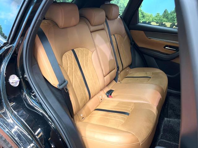 ＣＸ－６０ ＸＤ－ハイブリッド　プレミアムスポーツ　４ＷＤ　禁煙　サンルーフ　ＢＯＳＥサウンド　純正１２型ナビ　全周囲カメラ　ブラインドスポットモニター　レーダークルーズ　シートベンチレーション　ＬＥＤヘッド　オートハイビーム　純正２０アルミ　ＥＴＣ（13枚目）
