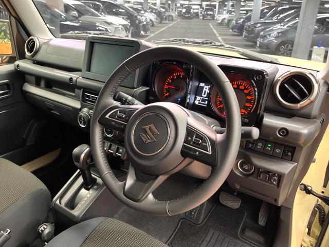 ジムニーノマド ＦＣ　禁煙車　セーフティサポート　レーダークルーズ　ダウンヒルアシスト　コーナーセンサー　ＬＥＤヘッド　フォグランプ　オートライト　シートヒーター　純１５アルミ　横滑り防止装置　アイドリングストップ（22枚目）