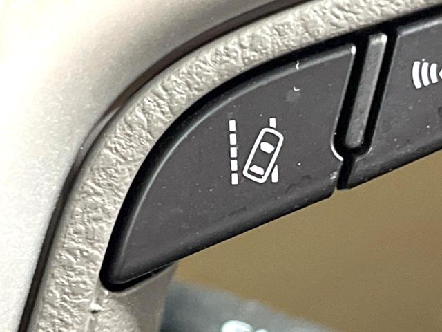 ランドクルーザープラド ＴＸ　Ｌパッケージ　禁煙　７人　モデリスタエアロ　サンルーフ　純正９型ナビ　全周囲カメラ　レーダークルーズ　ブラインドスポットモニター　ＬＥＤヘッド　黒革　シートベンチレーション　純正１９アルミ　ＥＴＣ　ルーフレール（44枚目）