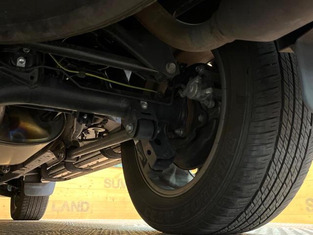 ランドクルーザープラド ＴＸ　Ｌパッケージ　禁煙　７人　モデリスタエアロ　サンルーフ　純正９型ナビ　全周囲カメラ　レーダークルーズ　ブラインドスポットモニター　ＬＥＤヘッド　黒革　シートベンチレーション　純正１９アルミ　ＥＴＣ　ルーフレール（68枚目）