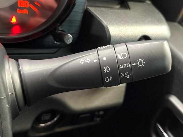 ジムニーノマド ＦＣ　禁煙車　純正８型ナビ　バックカメラ　セーフティサポート　レーダークルーズ　シートヒーター　ＬＥＤヘッド　ダウンヒルアシスト　コーナーセンサー　横滑防止装置　アイドリングストップ　純正１５アルミ　ＥＴＣ（40枚目）