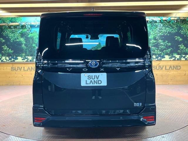 ヴォクシー ハイブリッドＳ－Ｚ　禁煙車　快適利便パック　モデリスタグリル　フリップダウン　純正１０型ナビ　全周囲カメラ　レーダークルーズ　両側電動ドア　電動リアゲート　ＬＥＤヘッド　オートハイビーム　ハーフレザーシート　ＥＴＣ（18枚目）