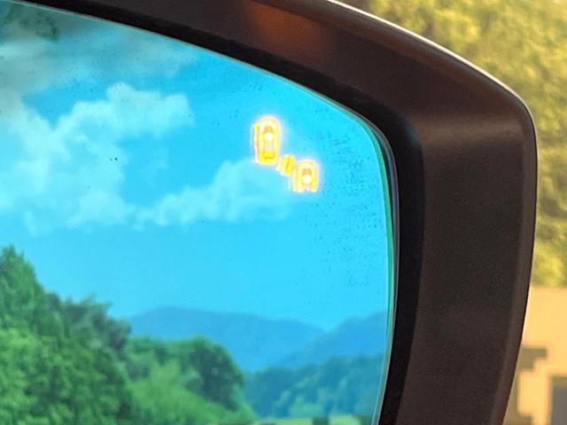 ＣＸ－５ ２５Ｔ　エクスクルーシブモード　禁煙　ＢＯＳＥサウンド　純正８型ナビ　全周囲カメラ　ブラインドスポットモニター　レーダークルーズ　黒革　メモリーシート　シートベンチレーション　電動リアゲート　ＬＥＤヘッド　純正１９アルミ　ＥＴＣ（6枚目）