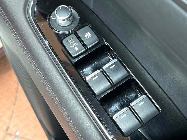 ＣＸ－５ ２５Ｔ　エクスクルーシブモード　禁煙　ＢＯＳＥサウンド　純正８型ナビ　全周囲カメラ　ブラインドスポットモニター　レーダークルーズ　黒革　メモリーシート　シートベンチレーション　電動リアゲート　ＬＥＤヘッド　純正１９アルミ　ＥＴＣ（34枚目）