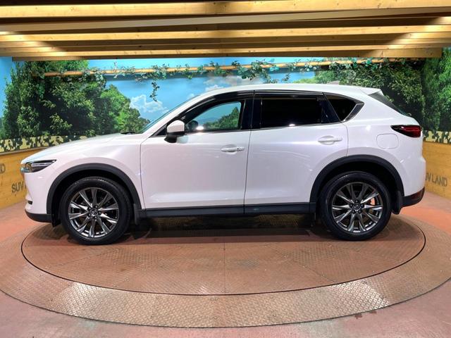 ＣＸ－５ ２５Ｔ　エクスクルーシブモード　禁煙　ＢＯＳＥサウンド　純正８型ナビ　全周囲カメラ　ブラインドスポットモニター　レーダークルーズ　黒革　メモリーシート　シートベンチレーション　電動リアゲート　ＬＥＤヘッド　純正１９アルミ　ＥＴＣ（57枚目）