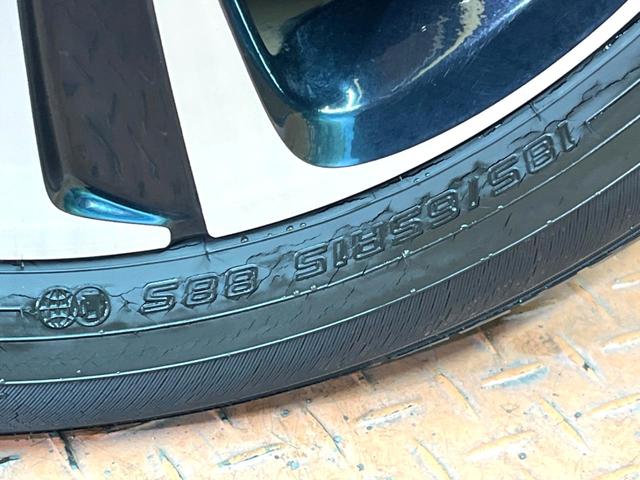 フリード G SDナビ バックカメラ 電動パワースライド ハーフレザー アイドリングストップ 車線逸脱警報 LEDヘッド オートライト ETC オートエアコン 純正15アルミ アイドリングストップ 横滑り防止装置(29枚目)