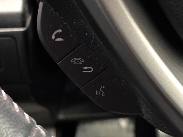 フリード G SDナビ バックカメラ 電動パワースライド ハーフレザー アイドリングストップ 車線逸脱警報 LEDヘッド オートライト ETC オートエアコン 純正15アルミ アイドリングストップ 横滑り防止装置(36枚目)