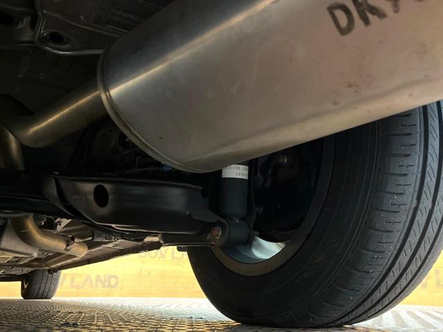 フリード G SDナビ バックカメラ 電動パワースライド ハーフレザー アイドリングストップ 車線逸脱警報 LEDヘッド オートライト ETC オートエアコン 純正15アルミ アイドリングストップ 横滑り防止装置(51枚目)