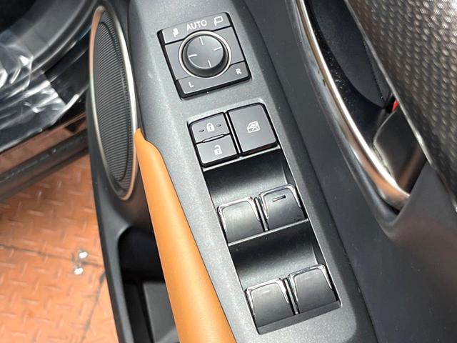 NX NX300 Iパッケージ 禁煙 純正10型ナビ 全周囲カメラ レーダークルーズ ブラインドスポットモニター 三眼LEDヘッド オートハイビーム 電動リアゲート メモリーシート クリアランスソナー 純正17アルミ ETC(25枚目)