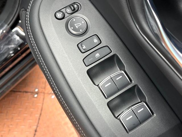 ZR-V X 禁煙 純正9型ナビ 全周囲カメラ ホンダセンシング ブラインドスポットモニター レーダークルーズ 電動リアゲート ハーフレザー LEDヘッド オートライト クリアランスソナー 純正18アルミ ETC(28枚目)