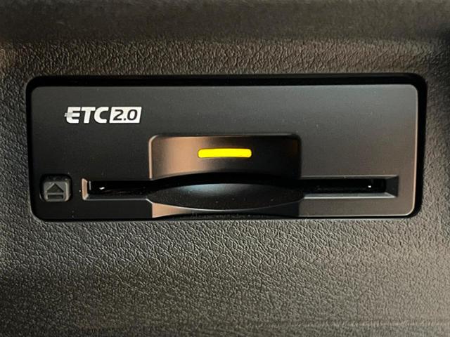 エクストレイル G e-4ORCE 4WD 禁煙 純正12型ナビ 全周囲カメラ 後方車輛検知 プロパイロット デジタルミラー 電動リアゲート メモリーシート シートヒーター LEDヘッド クリアランスソナー ETC 純正19アルミ(10枚目)
