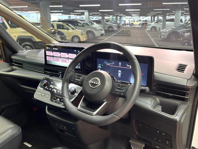 セレナ e-パワー オーテック 禁煙 フリップダウン 純正12型ナビ 全周囲カメラ 後方車輛感知 プロパイロット 両側電動ドア ハーフレザーシート シートヒーター LEDヘッド クリアランスソナー 純正16アルミ ETC(23枚目)