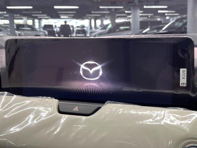 CX-60 XD エクスクルーシブモード 禁煙 サンルーフ BOSEサウンド 純正12型ナビ 全周囲カメラ ブラインドスポットモニター レーダークルーズ 白革 メモリーシート シートベンチレーション 電動リアゲート LEDヘッド ETC(5枚目)