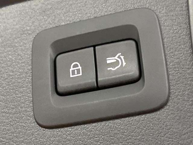 CX-60 XD エクスクルーシブモード 禁煙 サンルーフ BOSEサウンド 純正12型ナビ 全周囲カメラ ブラインドスポットモニター レーダークルーズ 白革 メモリーシート シートベンチレーション 電動リアゲート LEDヘッド ETC(10枚目)