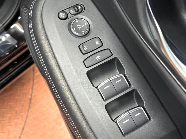 ZR-V e:HEV Z 禁煙 純正9型ナビ 全周囲カメラ ブラインドスポットモニター レーダークルーズ 電動リアゲート 黒革 メモリーシート シートヒーター LEDヘッド クリアランスソナー 純正18アルミ ETC(34枚目)