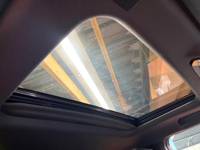 ランドクルーザー250 VX サンルーフ 丸目LEDヘッド 純正12型ナビ 全周囲カメラ ブラインドスポットモニター デジタルミラー レーダークルーズ 電動リアゲート 黒革 シートベンチレーション 純正18アルミ ETC(3枚目)