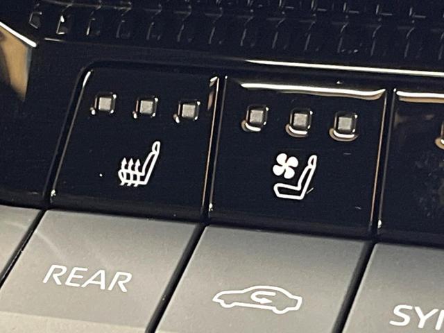 ランドクルーザー250 VX サンルーフ 丸目LEDヘッド 純正12型ナビ 全周囲カメラ ブラインドスポットモニター デジタルミラー レーダークルーズ 電動リアゲート 黒革 シートベンチレーション 純正18アルミ ETC(48枚目)