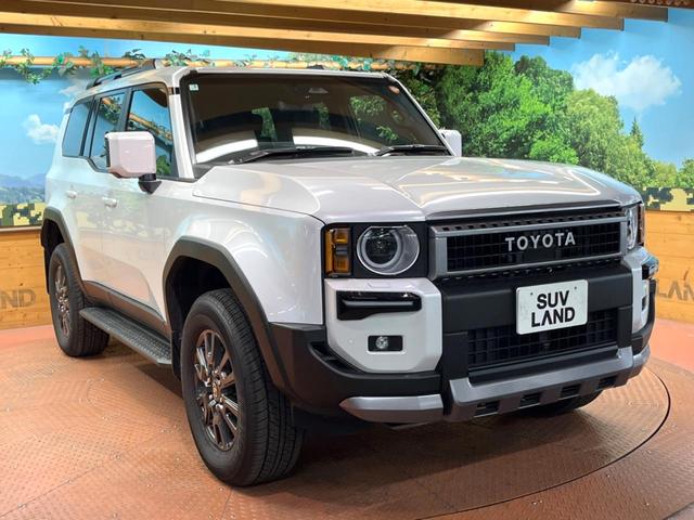 ランドクルーザー250 VX サンルーフ 丸目LEDヘッド 純正12型ナビ 全周囲カメラ ブラインドスポットモニター デジタルミラー レーダークルーズ 電動リアゲート 黒革 シートベンチレーション 純正18アルミ ETC(59枚目)